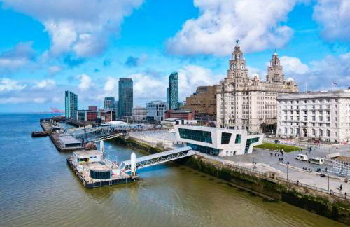 5 star Luxury Apartment in City Centre with views - Foto 36