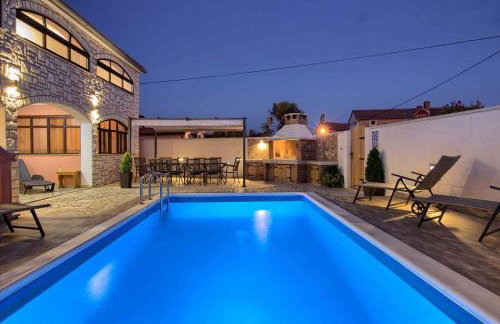 Wonderful villa Dvori with private pool for 12 persons near Pula - Foto 2