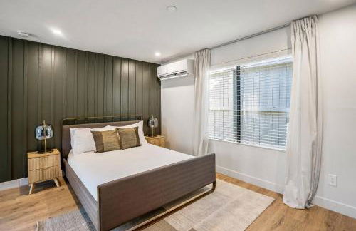 Tiny Home with a Cozy Loft for Quiet Moments - Foto 14