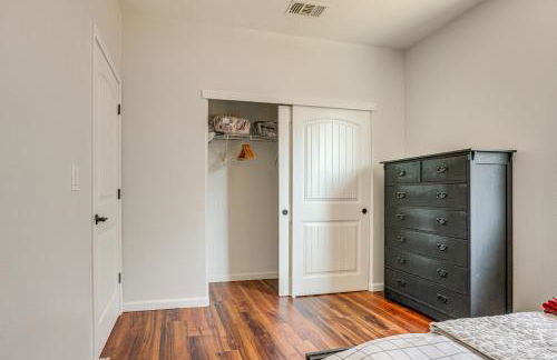 7 Mi to Dtwn Home with Fenced Yard in Roseville! - Foto 23