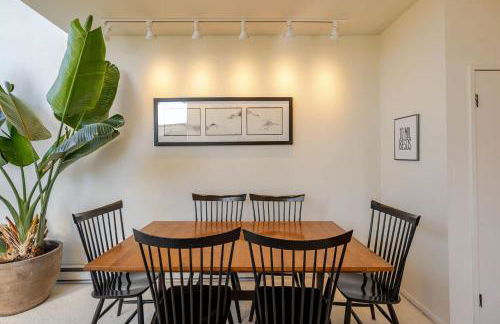 Beachfront Retreat with Ocean Views - Foto 15