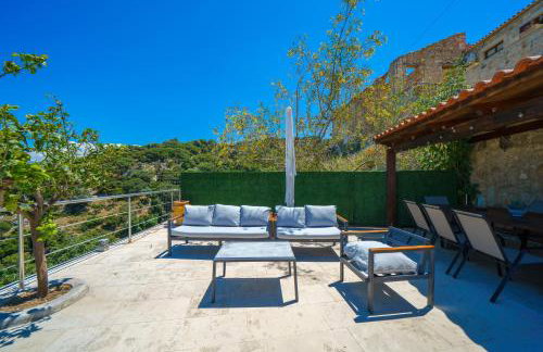 Villa Candice, Luxurious Historic Villa with Sea View by Rentado - Foto 48