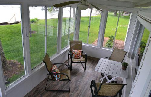 North Shore Beach Retreat - Foto 14