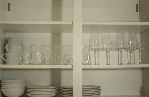 Spacious 2BR Apartment with Superfast Wi-Fi, FREE PARKING, NETFLIX & PS5 - Foto 8