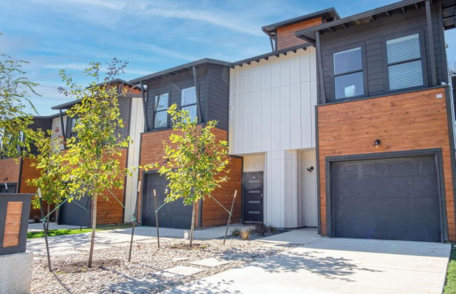 Spectacular 3 BR 2 5 BA Apt Near Downtown - Foto 29