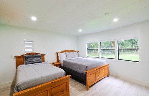 Happy Place near WEC , Natural Springs,Zip-Line - Photo 37