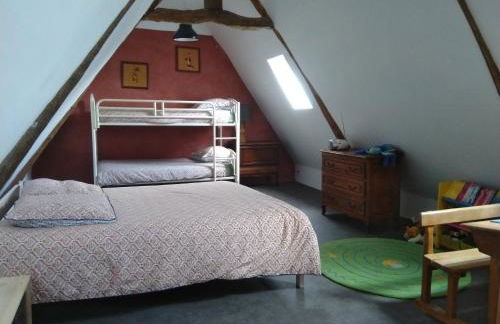 Les charmantes pierres percées - Foto 14