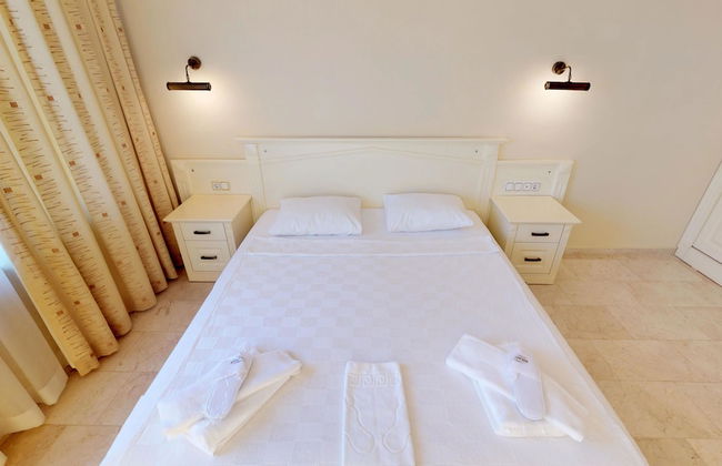 Gold City 2 bedroom Villa 1 - Foto 2