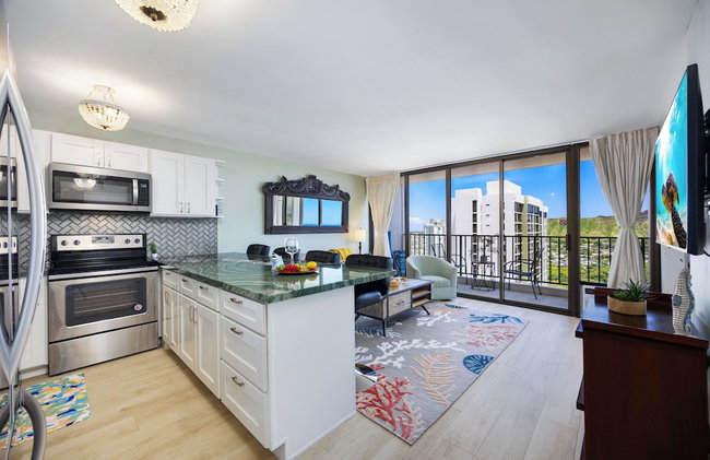 Diamond Head and Ocean views with King Bed and Parking - Foto 157