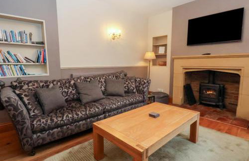 The Farmhouse - Photo 6