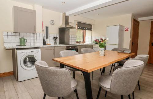 Mulberry Manor - Photo 7