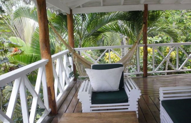 Charming Caribbean Style Villa Near Superb Beach - Photo 15