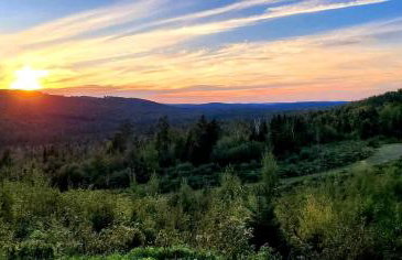 Off-Grid Cabin Nestled Among Nature with Lovely Landscape Views in Maine - Foto 27