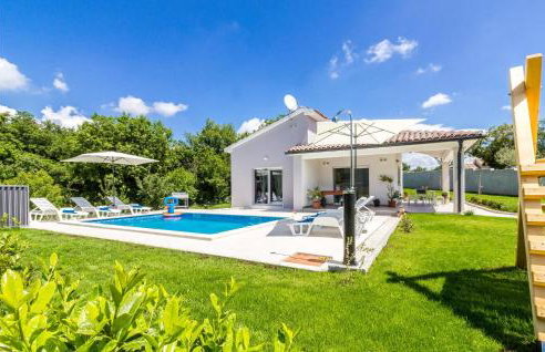 Three-Bedroom Holiday Home In Cetinici - Foto 1