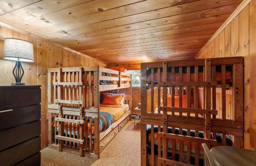 Lakeside Getaway - Lake Access & Firepit - Photo 12