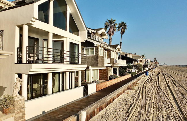 Beachfront Estate - LB Peninsula - Foto 49