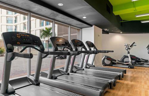 Ala Moana Hotel 1 bedroom sleeps 4 with King bed - Foto 3