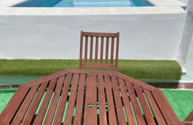 Apartamento nuevo con piscina en el centro "Doña Paca-Ronda" - Photo 3