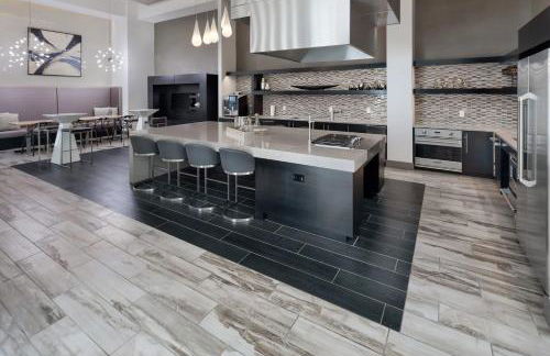 Landing Stylish 1BD Rooftop Lounge Gym - Foto 28