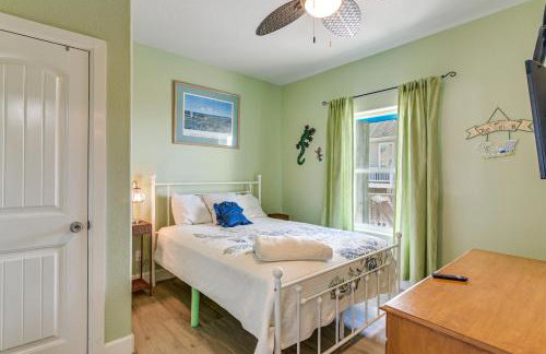 Steps to Crystal Beach! Family and Pet-Friendly Home - Foto 3