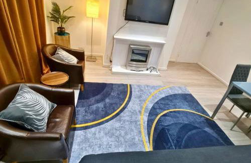 Modern Penge East Apartment - Photo 3