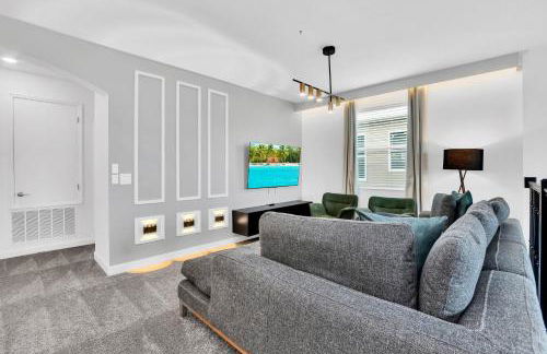 5BR Family Haven Near Disney with Private Pool - Foto 41