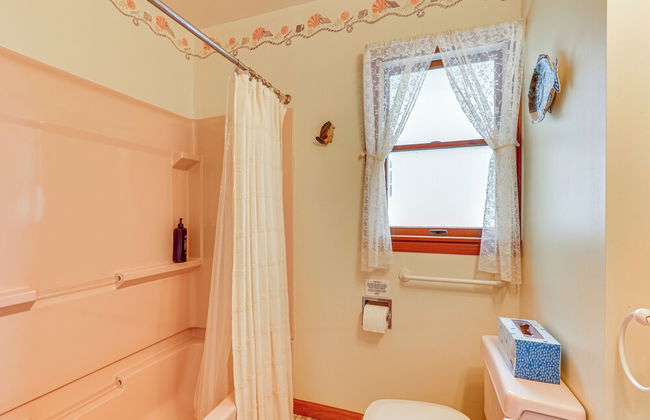 Beachfront Lavallette Home - 2 Mi to Casino Pier! - Foto 17