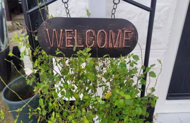 Modern 2 bed pet friendly Bungalow near countryside and a short drive to seafront- with large private garden by Catchpole Stays - Foto 15