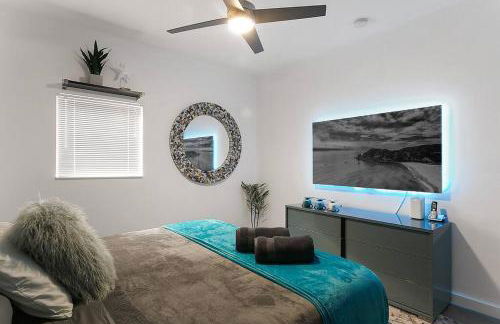 Luxury Mansion, Game Room, Pool, Rooftop, Skyline, Walk to Las Olas - Foto 8