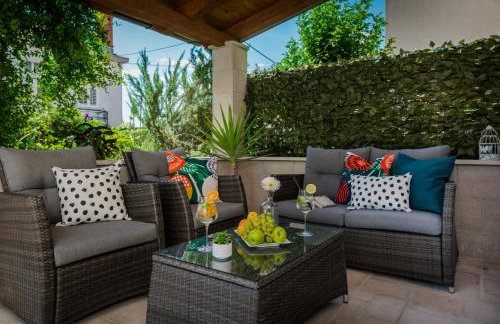 Niko's Charming Apartment with FREE parking - Foto 6