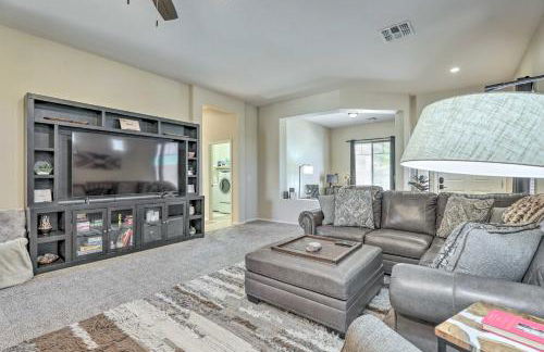 Near Golf and Spring Training Goodyear Home with Pool - Foto 3