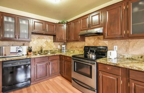 Utopia End-Unit Townhome On the 18th Hole Pool Table Fun Porch with Great Views - Foto 29