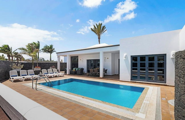 Beautiful 5-bed Villa in Playa Blanca - Foto 1