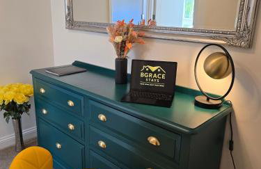 Luxury Modern Comfy 3BR House Contractors Family - Foto 3