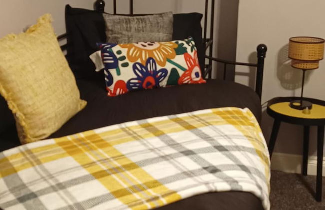 Apartment - Sleeps 5, Free Parking & Sun Terrace - Foto 5