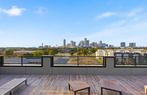 Cityscape Star Retreat near Deep Ellum and Dwntown - Photo 32