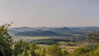 Erdgeschoss 75 m2 Großer Parkplatz WLAN Terrasse 30 m2 Übernachtung Unterkunft - Foto 2
