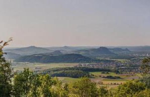 Erdgeschoss 75 m2 Großer Parkplatz WLAN Terrasse 30 m2 Übernachtung Unterkunft - Foto 2