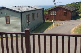Holiday Lodge, sleeps 4, with sea & countryside views - Foto 4