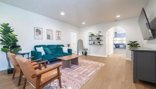 Urban 3BR 7-mins to Oakland Airport - Photo 1