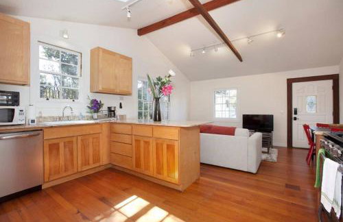 Berkeley Cottage, Comfy, Stylish Good Wi-Fi - Photo 14