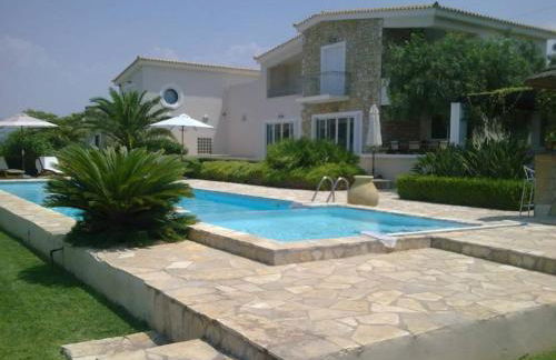 Luxury Villa Flora Kiparissia - Foto 1