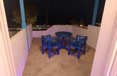 WHITE & BLUE Kamari - Foto 15