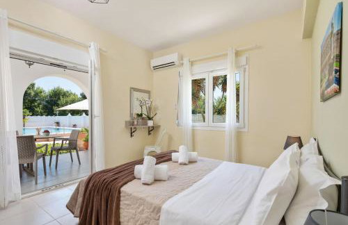 Villa Paradiso: Near beach, superb pool and garden - Photo 24