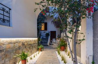 Filoxenia Apartments - Photo 1