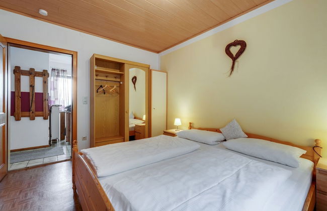 Beautiful Holiday Home in Viechtach With Views - Photo 14