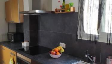 Apartamento privado en Terrassa, Barcelona - Photo 3