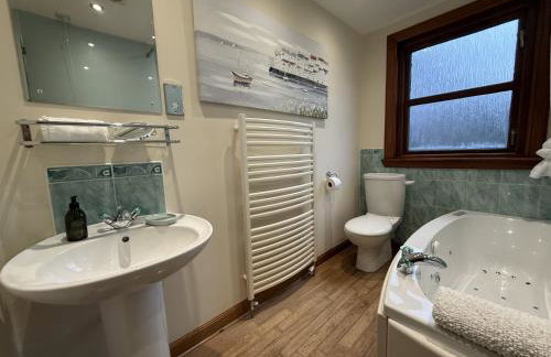 St Michael's - Photo 52