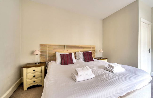 JOIVY Great Location - Lovely Rose St Apt in City Centre - Photo 2