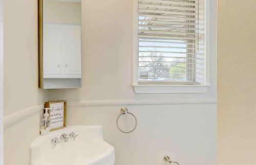 5 STAR House - Chic Mid-Century Modern Luxury Home - Foto 37